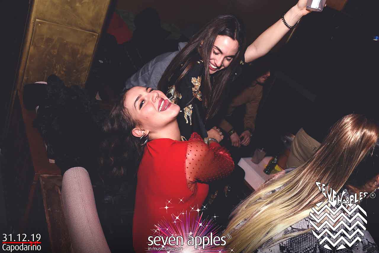 [7]-capodanno-versilia-discoteca-seven-sevenapples